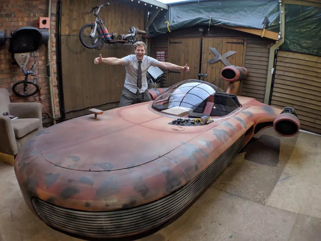 Colin Furze with his Landspeeder