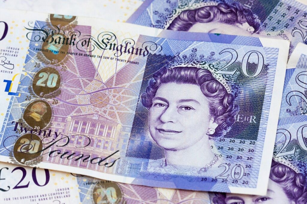 £20 notes