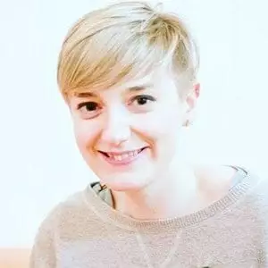 Carrie Webb