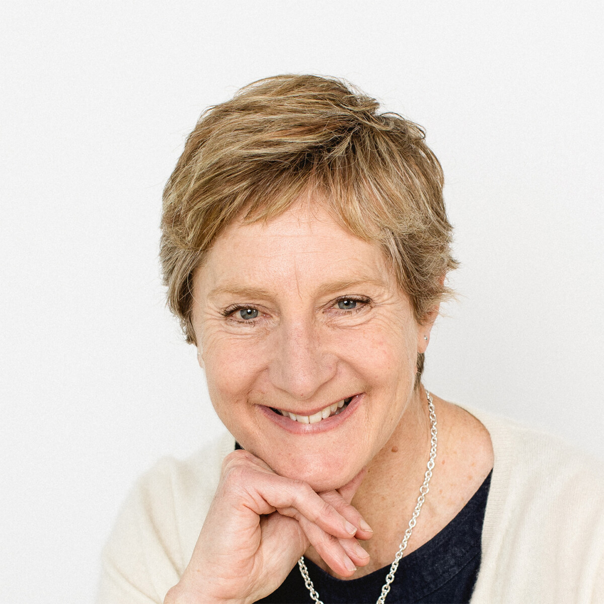 Meg Abdy, portrait