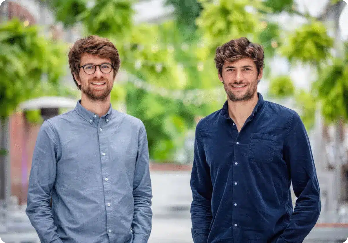 co-founders of Zeffy are François de Kerret and Thibaut Jaurou. François de Kerret is the CEO and Thibaut Jaurou is the CTO of the company.