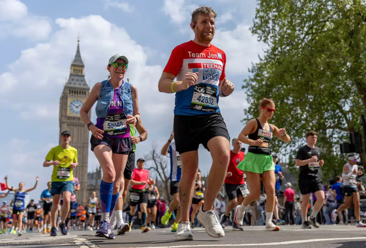 Runners pass around Parliament Square during The TCS London Marathon on Sunday 27th April 2025.Photo: Kieran Cleeves for London Marathon Events
